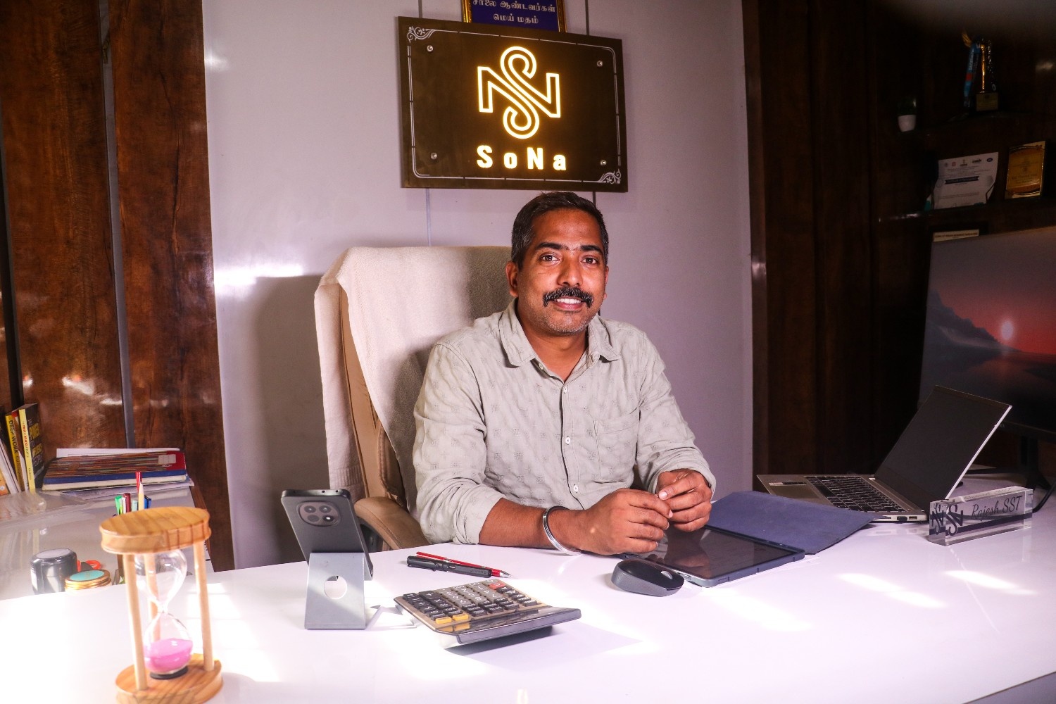 Photo by Martin Sanchez